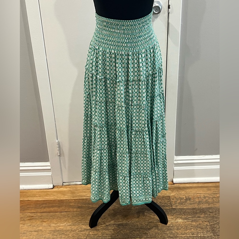 Max Studio Women’s Rayon Midi Smocked Waist Tiered Skirt
